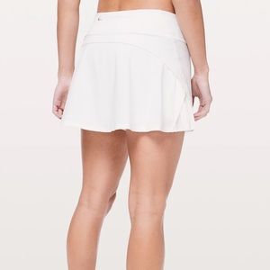 White lululemon running skirt